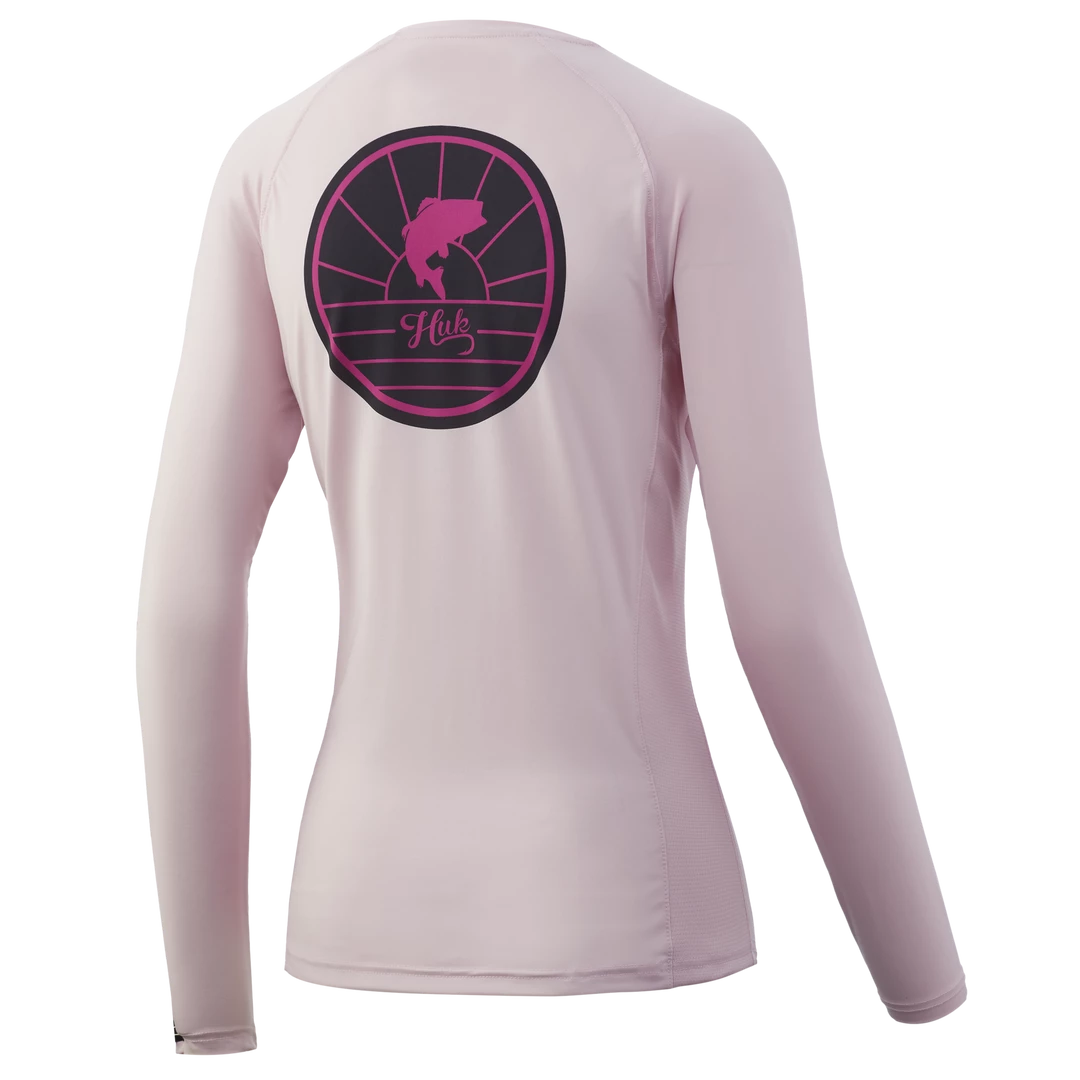 Huk Womens Riptide Pursuit Graphic 3 Huk Womens Riptide Pursuit Graphic