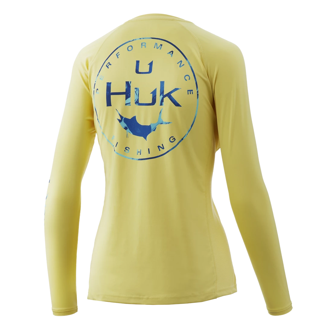 Huk Womens Marlin Badge Pursuit Graphic 3 Huk Womens Marlin Badge Pursuit Graphic