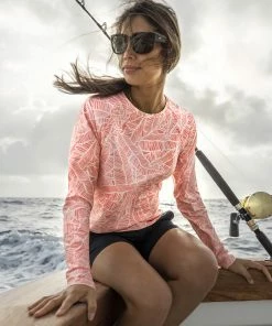 Huk Womens Linear Leaf Pursuit 7 Huk Womens Linear Leaf Pursuit